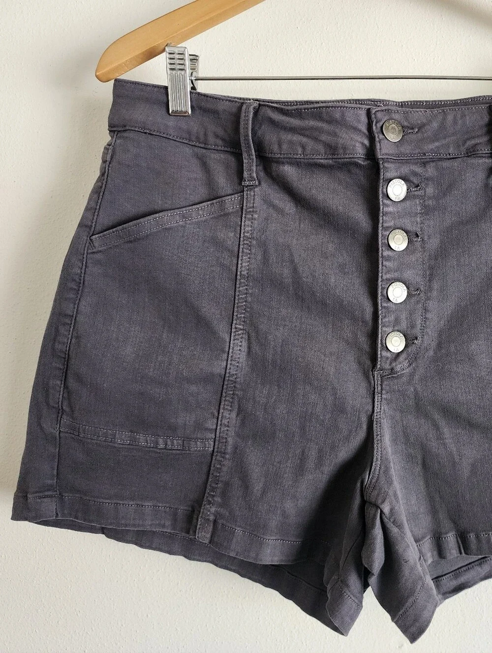 NWT Pistola Tammy High Rise Tencel Utility Shorts Cloudy Charcoal Grey Size 32 - Picture 4 of 11